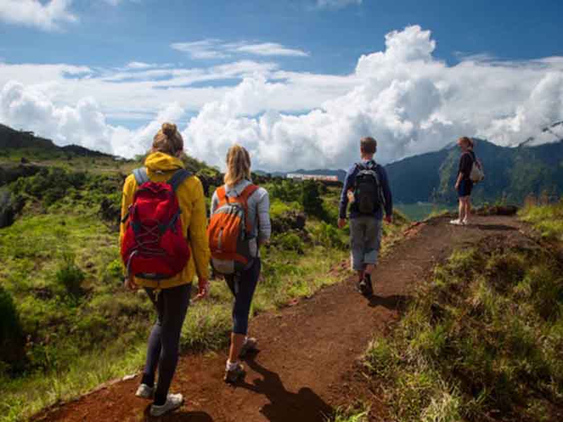 batur caldera sunrise trekking